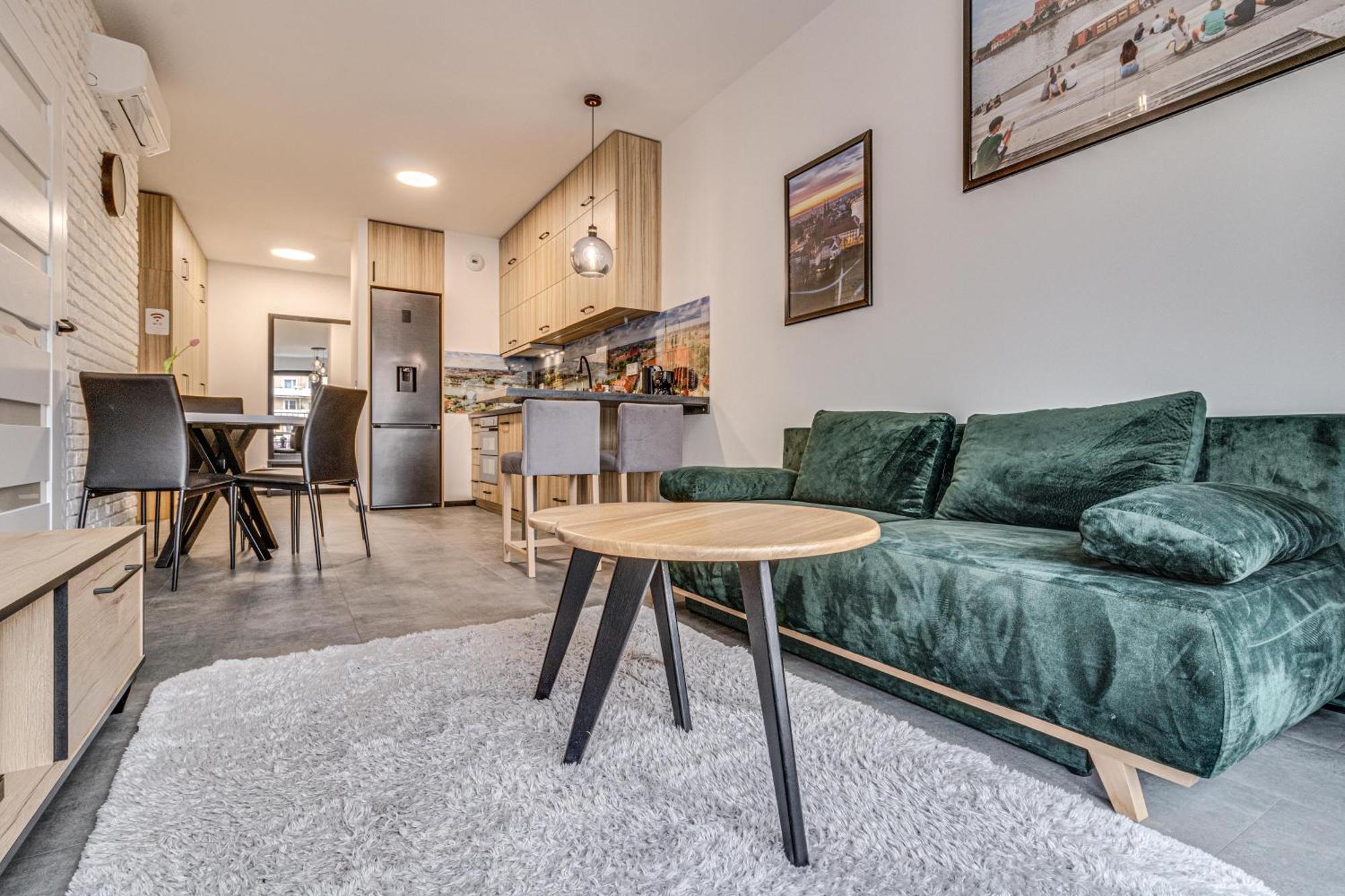Rentplanet - Apartament Wyszynskiego Wrocław Buitenkant foto